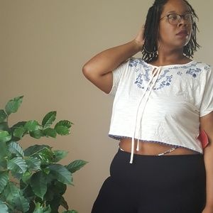 Mossimo plus size cream colored crop top